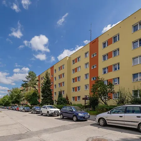 Apartment Przytulny Z 3 Sypialniami Z Biurkiem Do Pracy Zdalnej By Renters