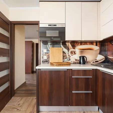 Przytulny Z 3 Sypialniami Z Biurkiem Do Pracy Zdalnej By Renters 아파트 *